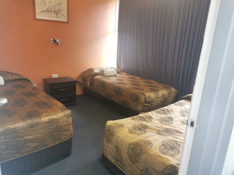 Central Motel Ipswich - Foster Accommodation 6