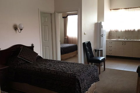 Australian Heritage Motor Inn - Foster Accommodation 7