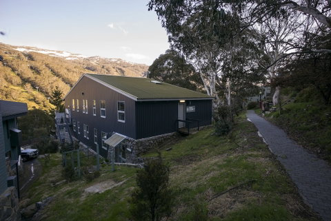 Thredbo YHA Hostel - Foster Accommodation 2