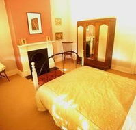Cromwell House - Foster Accommodation