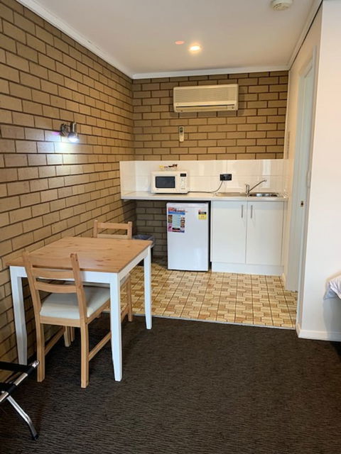 Albury City Motel - Foster Accommodation 6