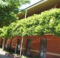 Caledonian Hotel Motel - Foster Accommodation