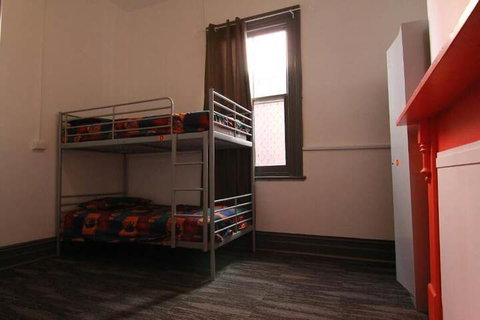 Haus Accommodation - Hostel - Foster Accommodation 4