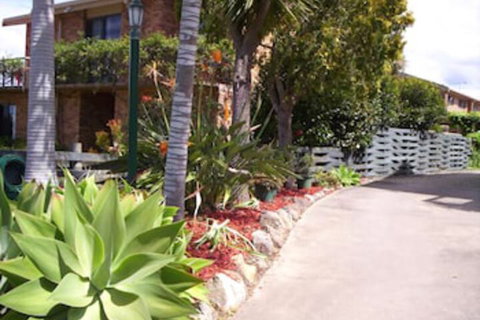 Harbour Lights Holiday Units - Foster Accommodation 1