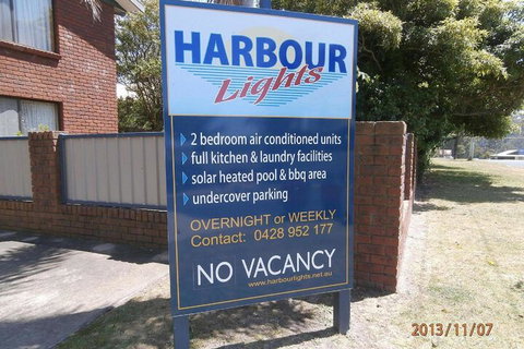 Harbour Lights Holiday Units - Foster Accommodation 2