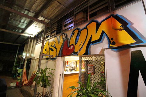 Asylum Cairns Hostel - Foster Accommodation 2