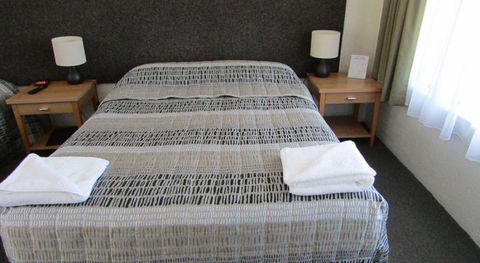 Hanging Rock Family Motel - Foster Accommodation 5