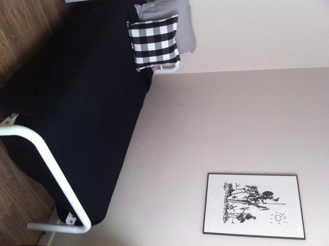 Guesthouse 83 - Foster Accommodation 2