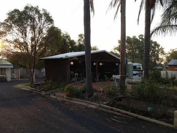 Oasis Motel Peak Hill - Foster Accommodation 3