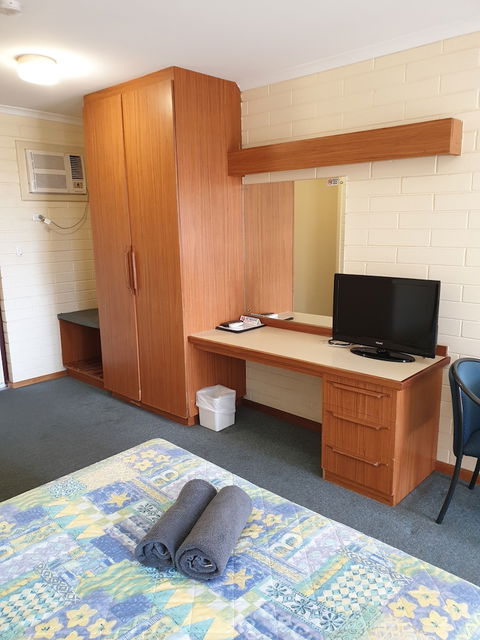 Lacepede Bay Motel - Foster Accommodation 4