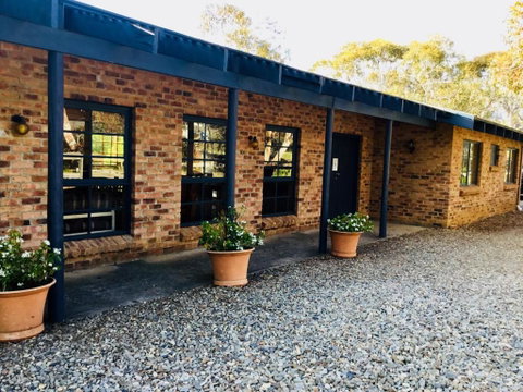 Beulah By The Lake - Foster Accommodation 6