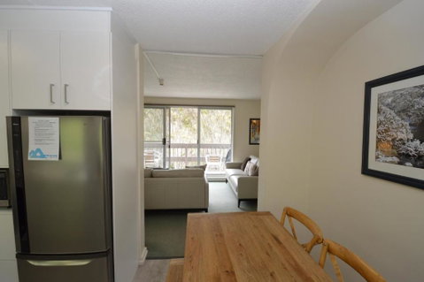 Bobuck 3B - Foster Accommodation 5