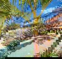 Mollymook Seascape Motel  Apartments - Foster Accommodation