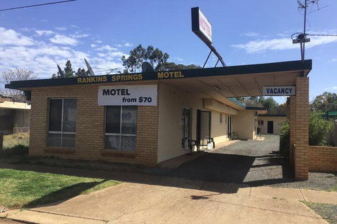 Rankins Springs Motel - Foster Accommodation 2