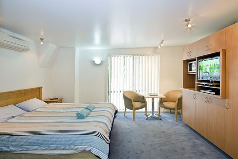 Anchorage Motel And Villas - Foster Accommodation 6