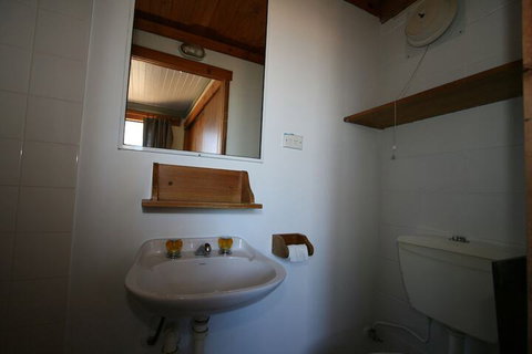 Chalet Jindabyne - Foster Accommodation 3