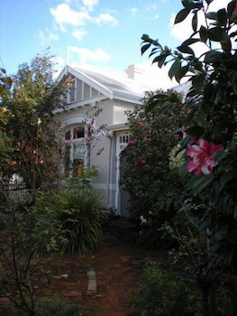 Durack House - Foster Accommodation 0