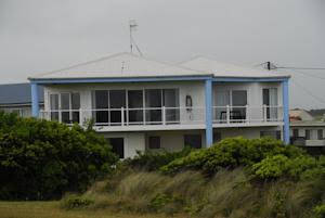 Ocean View Luxury Holiday House  - Foster Accommodation 1