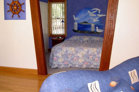 Bewong River Retreat - Foster Accommodation 3