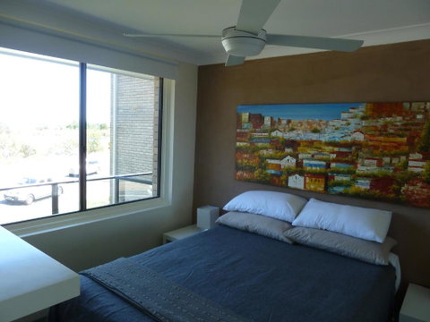 Montgomery Apartments - Foster Accommodation 4
