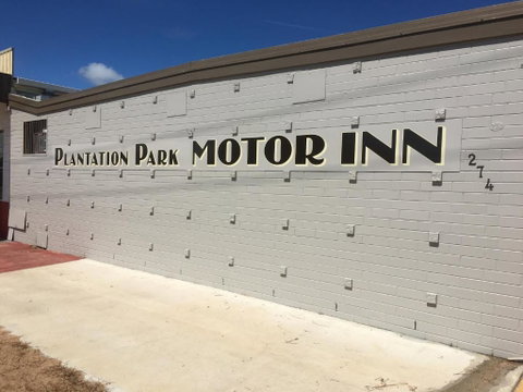Plantation Park Motor Inn - Foster Accommodation 1