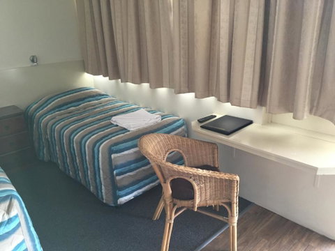 Plantation Park Motor Inn - Foster Accommodation 6