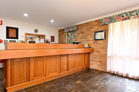 Narrandera Club Motor Inn - Foster Accommodation 2