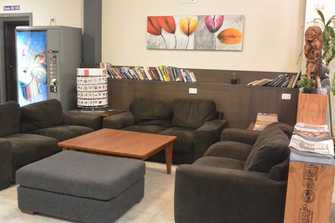 Elizabeth Hostel - Foster Accommodation 2