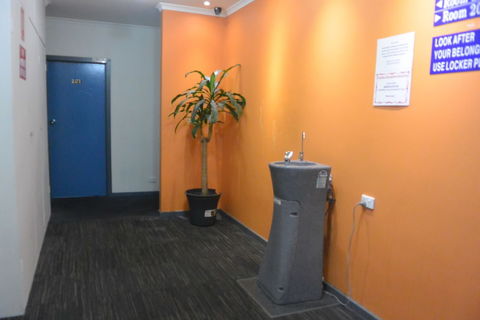 Elizabeth Hostel - Foster Accommodation 1