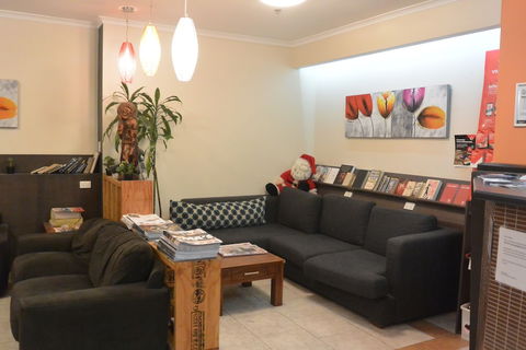 Elizabeth Hostel - Foster Accommodation 4