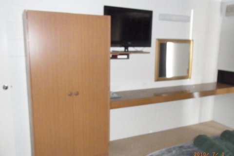 Eden Golf View Motel - Foster Accommodation 5