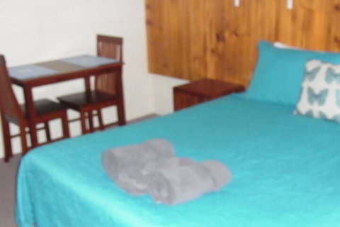 Eden Golf View Motel - Foster Accommodation 6