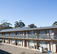 Centralpoint Motel - Foster Accommodation