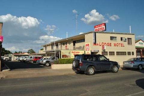 A & A Lodge Motel Emerald - Foster Accommodation 0
