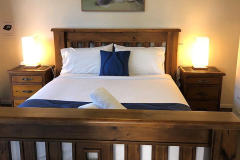 Logan City Motor Inn - Foster Accommodation 6