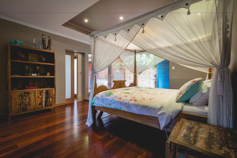 Albany Bali Style Accommodation - Foster Accommodation 2