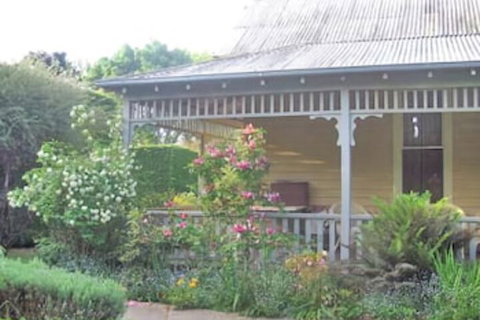 Mooltan House-hepburn Springs - Foster Accommodation 4