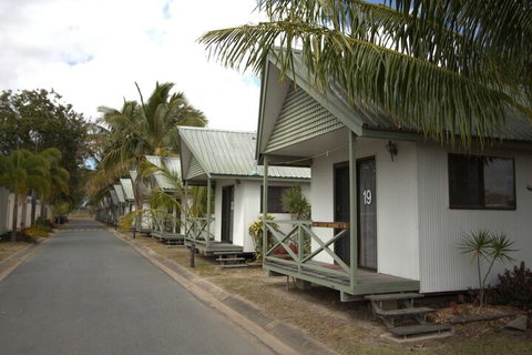 Central Tourist Park - Foster Accommodation 5