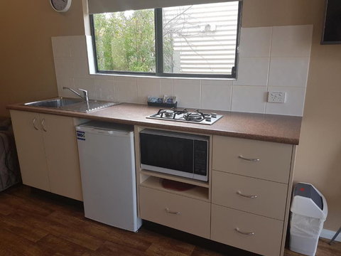 BIG 4 Hay - Foster Accommodation 4