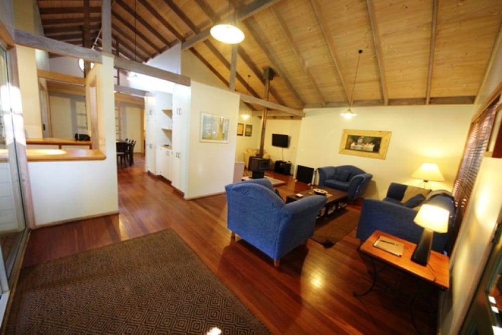 Arakoon NSW Foster Accommodation