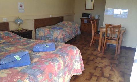 Goolgowi Highway Motel - Foster Accommodation 3