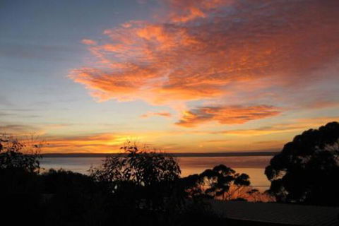 Cooinda Holiday Village - Foster Accommodation 0