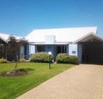 Seaside Villas - Foster Accommodation