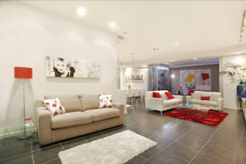 Lambert House - Foster Accommodation 5