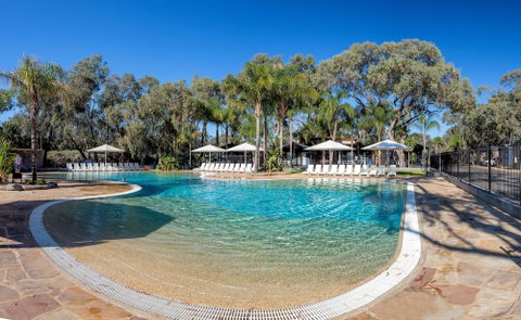 BIG4 Renmark Riverfront Holiday Park - Foster Accommodation 2