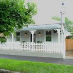 Cottage 79 - Foster Accommodation 0