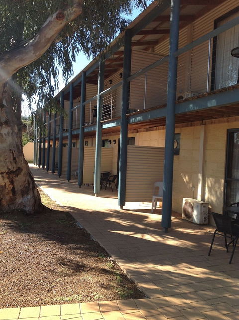 Pelican's Nest - Foster Accommodation 2