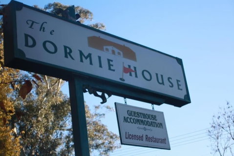 The Dormie House - On The Golf Course - Foster Accommodation 4