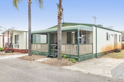 Central Caravan Park - Foster Accommodation 1