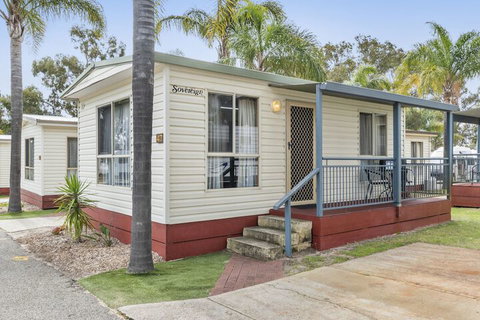 Central Caravan Park - Foster Accommodation 2